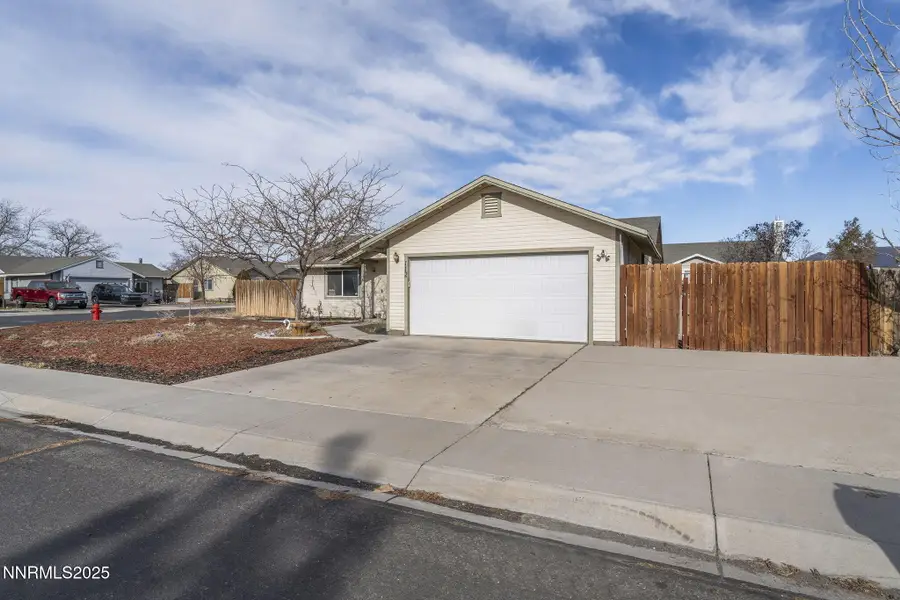 112 Eaglewood Drive, Fernley, NV 89408 - Image #3