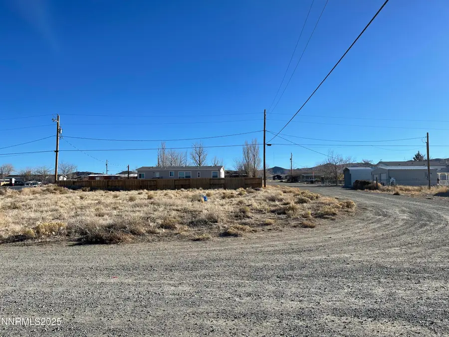 38 Buffalo Lane, Yerington, NV 89447 - Image #3