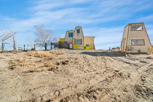 8800 E Badger Circle, Silver Springs, NV 89429