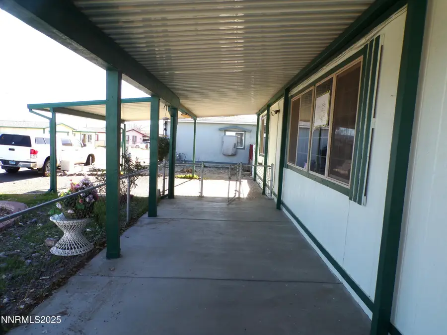 305 Parkland Way, Fernley, NV 89408 - #3