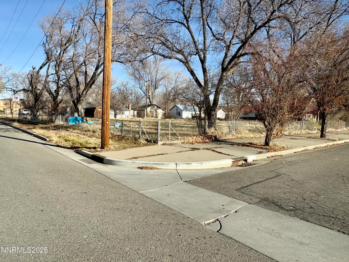 391 W 1st Street, Winnemucca, NV 89445 - Image #1