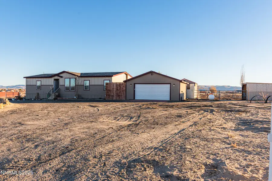 2595 E 4th Street, Silver Springs, NV 89429 - Image #2