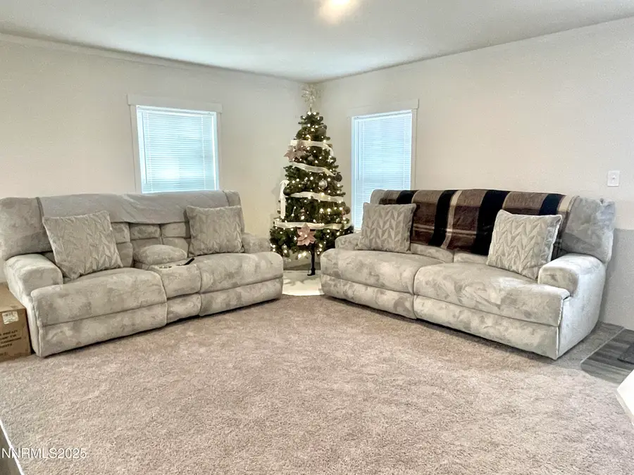 3592 Crown Royal Circle, Winnemucca, NV 89445 - #2