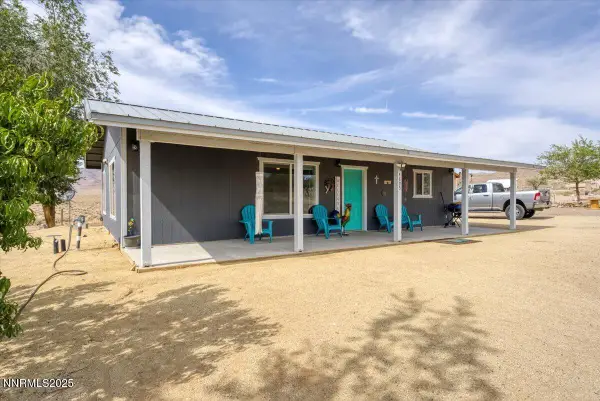 4895 Cheyenne Trail, Stagecoach, NV 89429