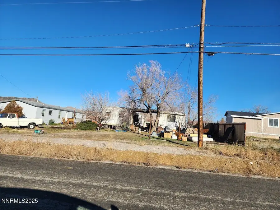 735 E 4th Avenue, Sun Valley, NV 89433 - Image #2