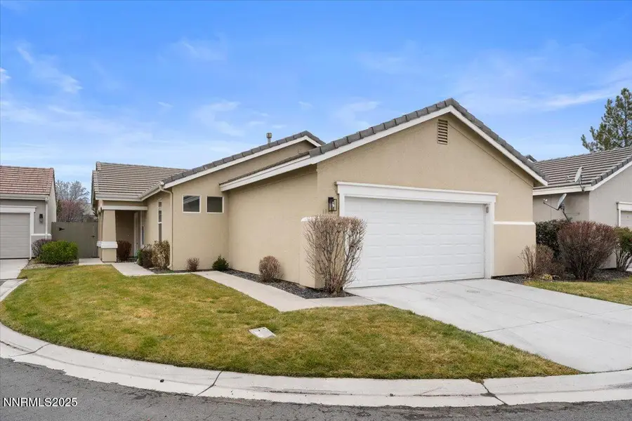 10482 Summershade Lane, Reno, NV 89521 - Image #2