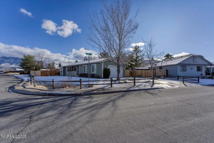 301 Coral Way, Dayton, NV 89403 - Image #3