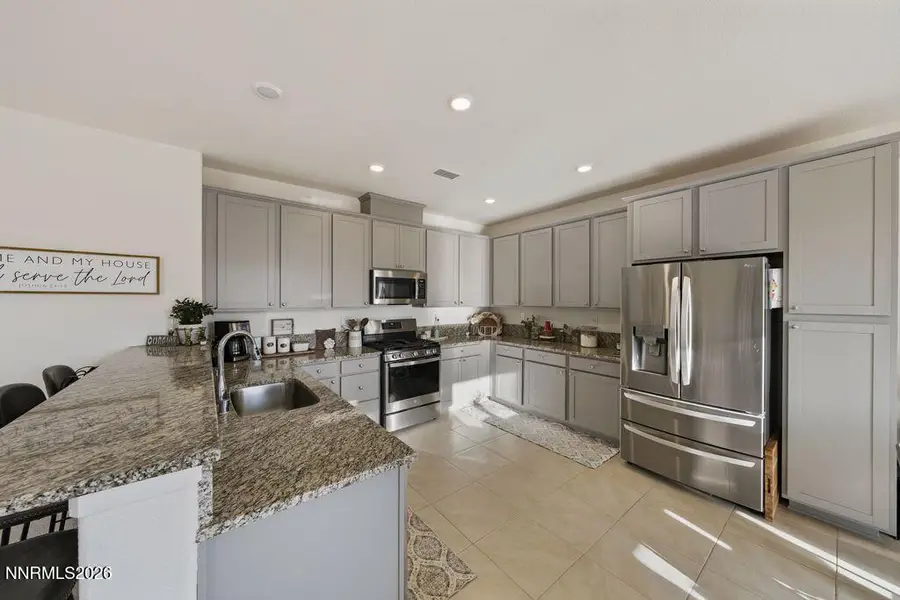 737 Roberts Crk Drive, Dayton, NV 89403 - Image #2