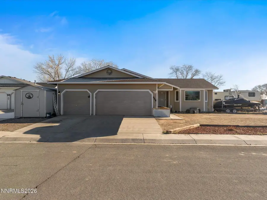 668 Farm Circle, Fernley, NV 89408 - Image #2