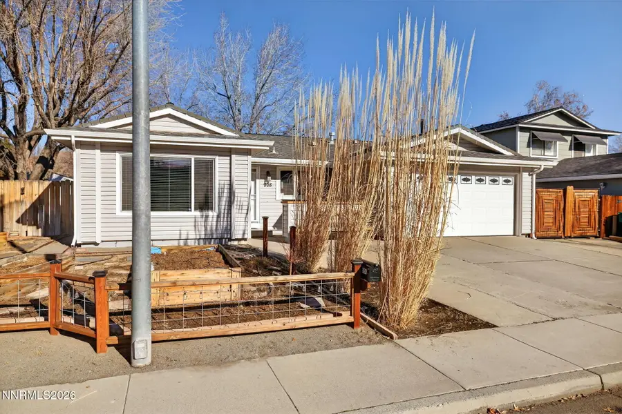 908 Pinewood Drive, Sparks, NV 89434 - #2