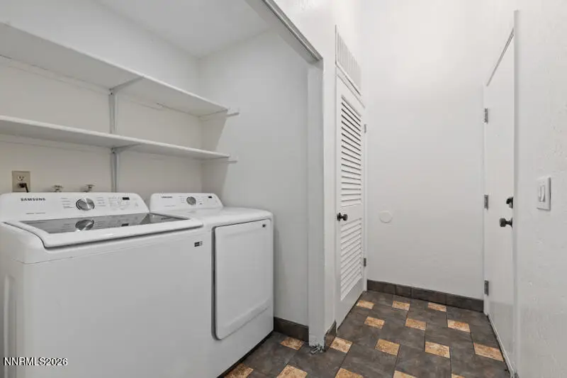 2375 Roundhouse Road, Sparks, NV 89431 - #2