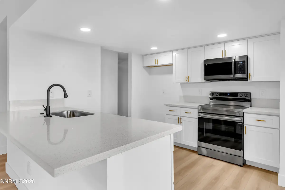 6810 Sunkist Drive, Sparks, NV 89436 - #1