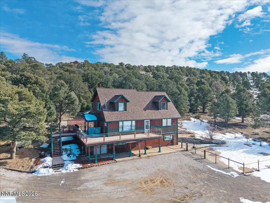 21381 Crestview Road, Reno, NV 89521 - Image #2