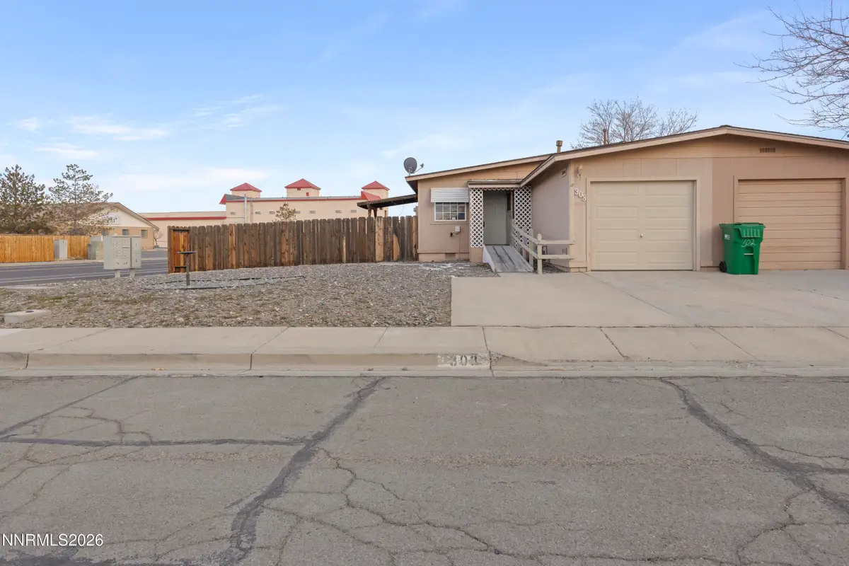 308 Andrea Way, Fernley, NV 89408 - #1