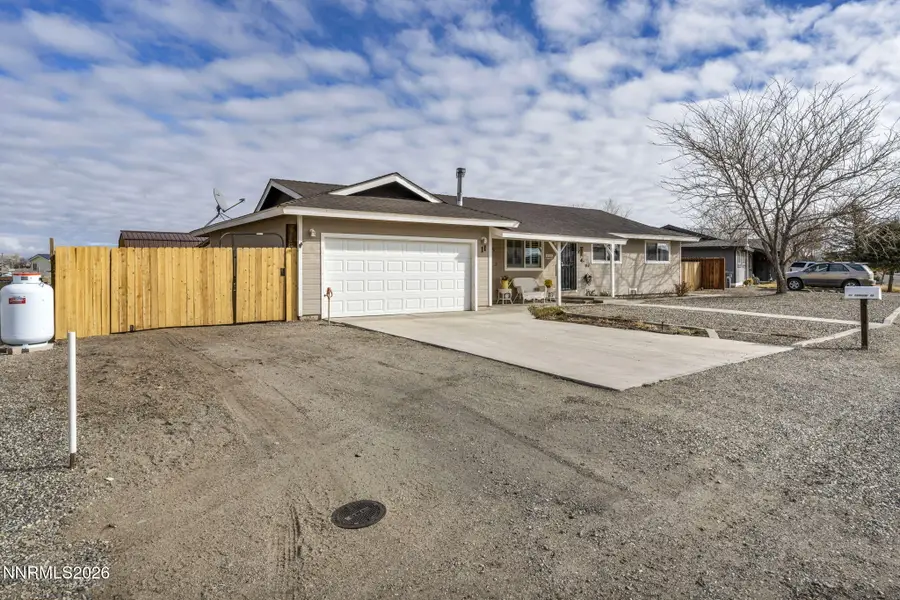 11 Penrose Drive, Yerington, NV 89447 - #3