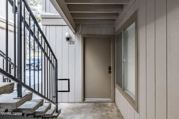 3935 Clear Acre Lane #APT 211, Reno, NV 89512