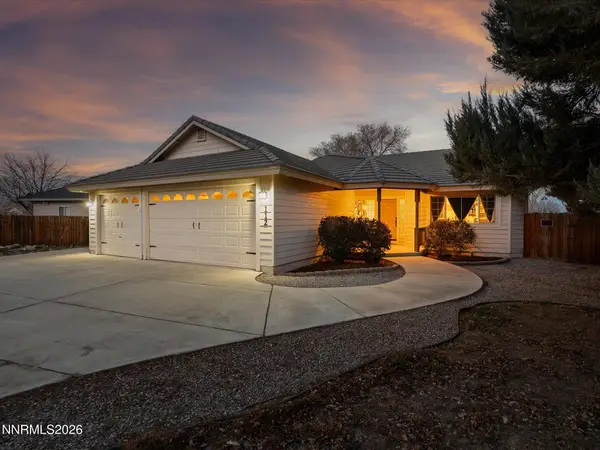 112 Alexander Court, Fernley, NV 89408