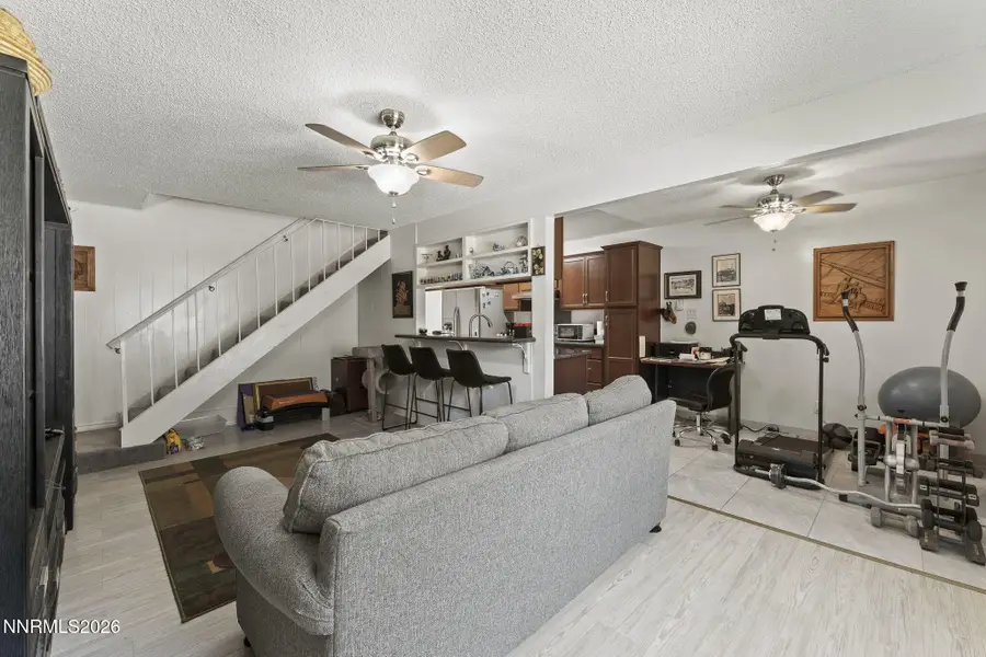661 Oakwood Drive #APT 3, Sparks, NV 89431 - #3