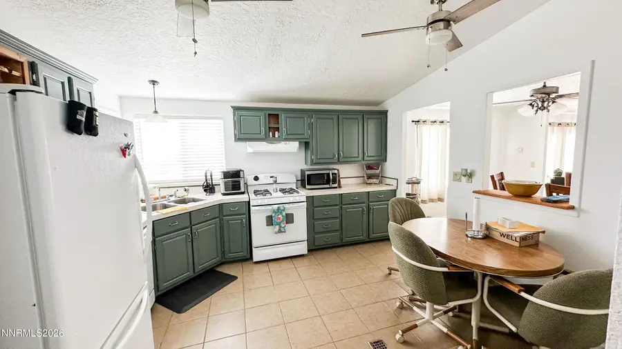 3565 E Commander Drive, Winnemucca, NV 89445 - #3