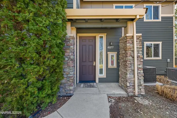 4877 Bougainvillea Circle, Sparks, NV 89436