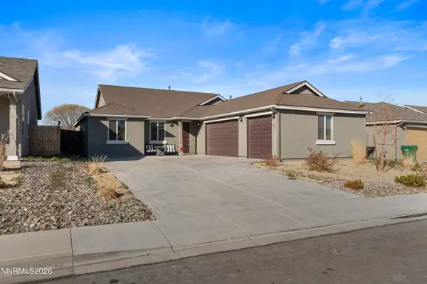 546 Country Hollow Drive, Fernley, NV 89408