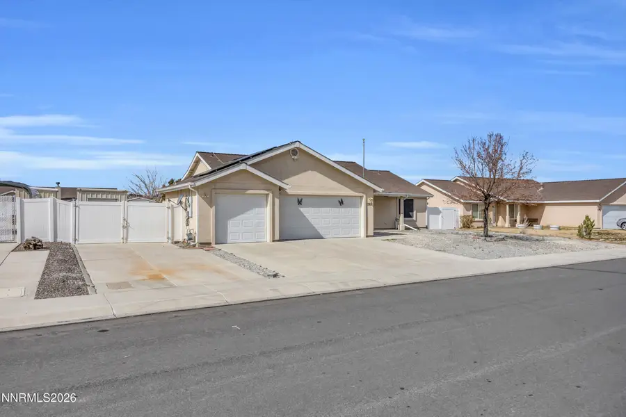 1382 White Bluffs Circle, Fernley, NV 89408 - #2