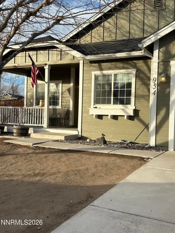 954 Iris Lane, Fernley, NV 89408