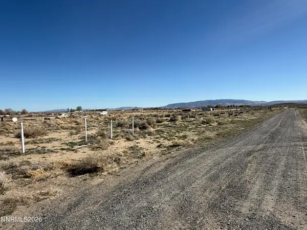 017-103-09 Palm Street, Silver Springs, NV 89429