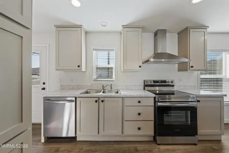 105 Fireman Row, Dayton, NV 89403 - #2