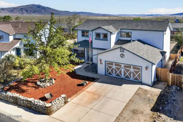 218 Poppy Hills Drive, Fernley, NV 89408