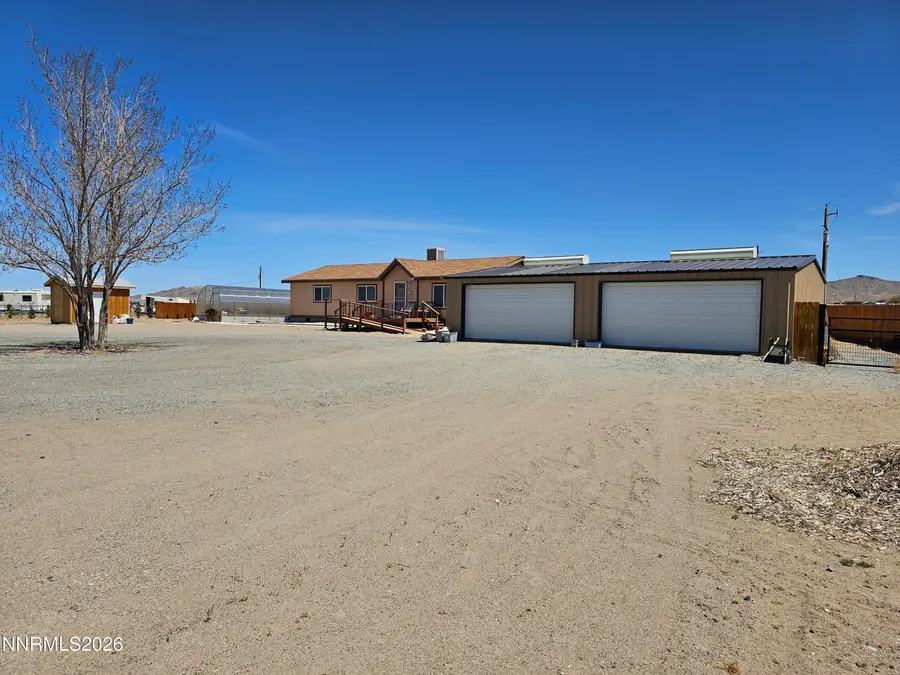 557 E Us Highway 95a, Yerington, NV 89447 - #3