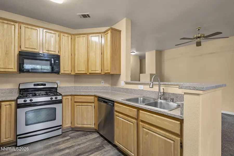 900 South Meadows Parkway #APT 424, Reno, NV 89521 - #2