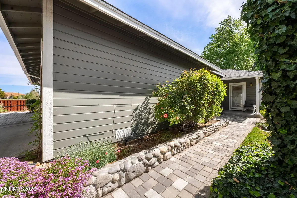 1360 Del Rosa Way, Sparks, NV 89434 - #1