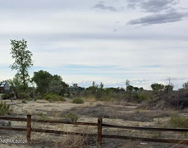 1430 Golden Park Way, Fallon, NV 89406