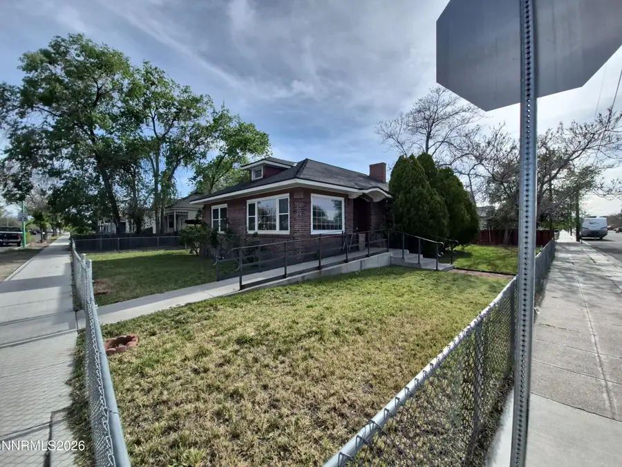 210 S Taylor Street, Fallon, NV 89406 - #2