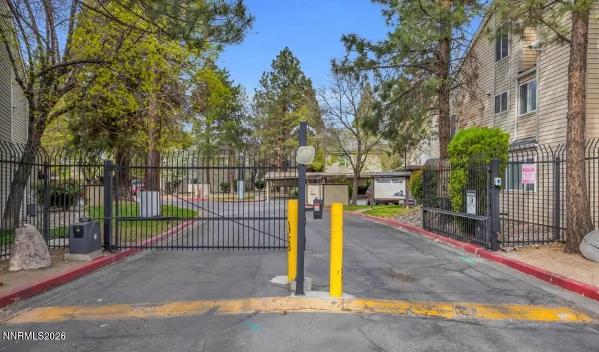 2125 Roundhouse Road, Sparks, NV 89431 - #1