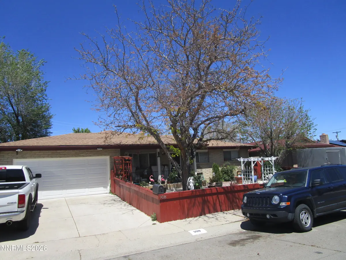 908 Ivy Street, Carson City, NV 89703 - #1