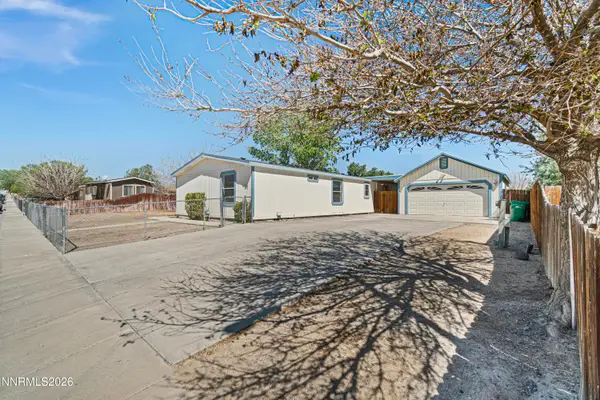 812 Scott Drive, Fernley, NV 89408
