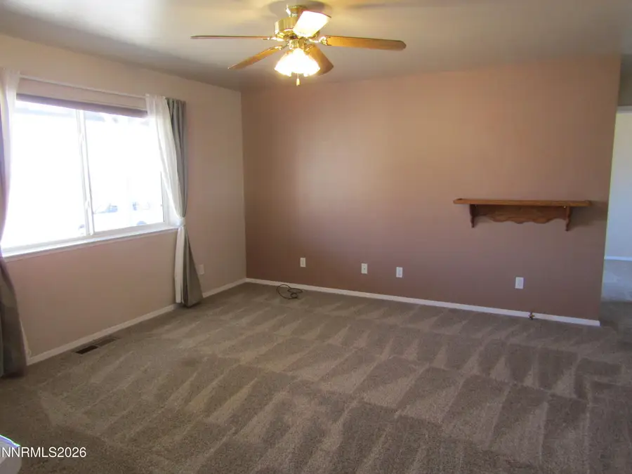 15 Juniper Way, Yerington, NV 89447 - #3