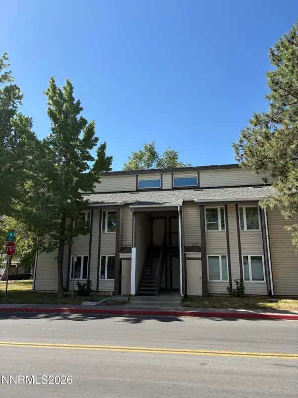 2105 G Street, Sparks, NV 89431