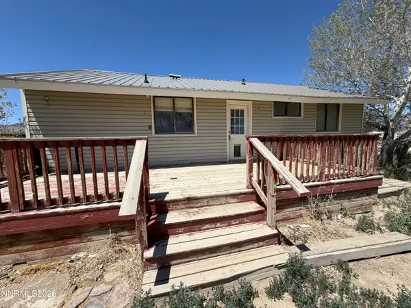 229 Cowboy Court, Round Mountain, NV 89045