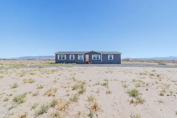 1785 E Antelope Street, Silver Springs, NV 89429