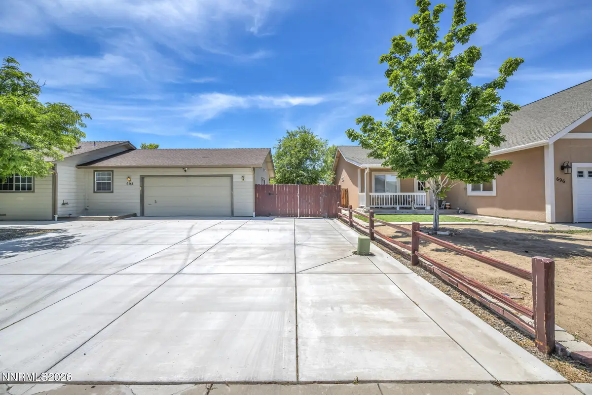 692 Lassen Way, Gardnerville, NV 89460 - #1