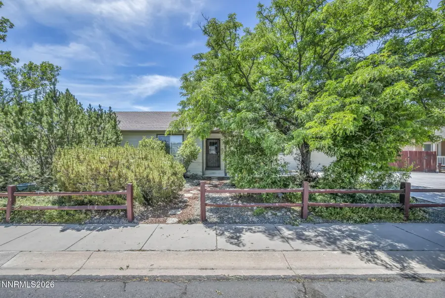 692 Lassen Way, Gardnerville, NV 89460 - #2