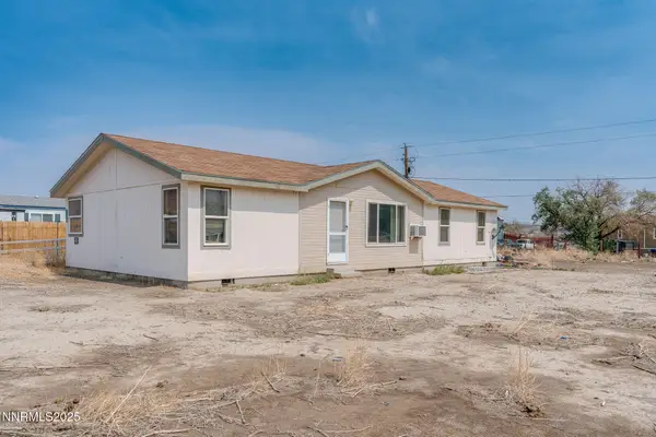 2820 Truckee Street, Silver Springs, NV 89429