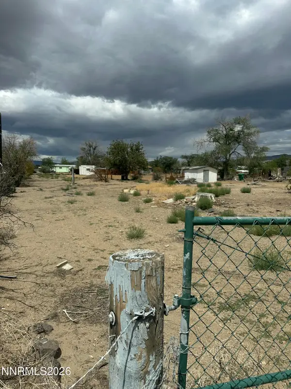 3907 Ardmore Street, Silver Springs, NV 89429