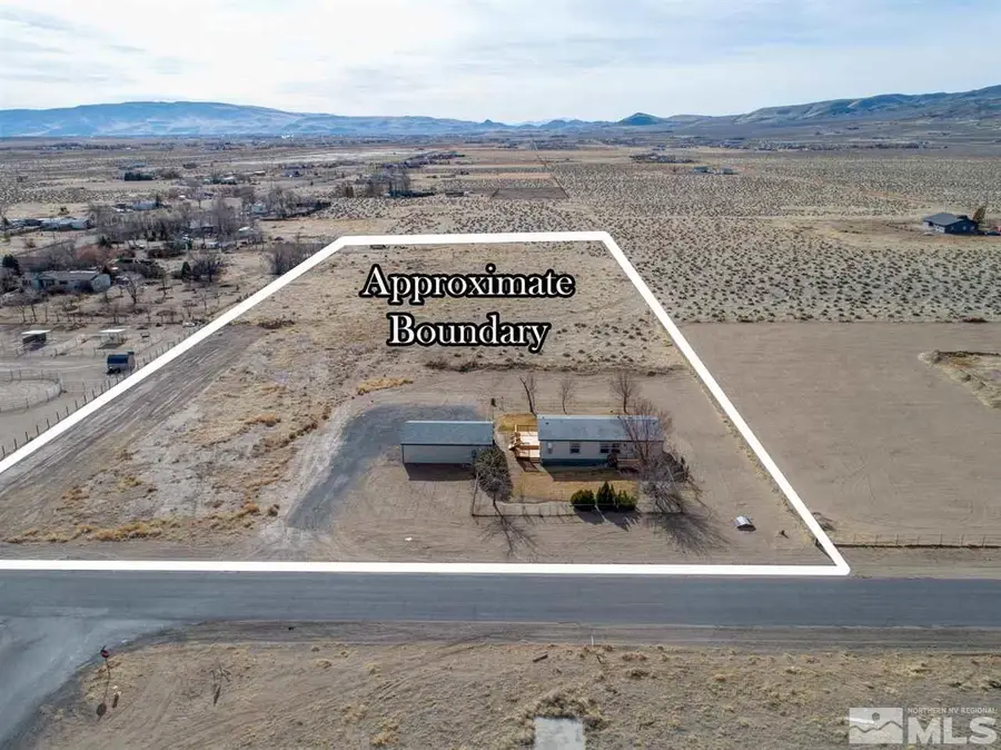 1351 W Spruce Street, Silver Springs, NV 89429 - #2