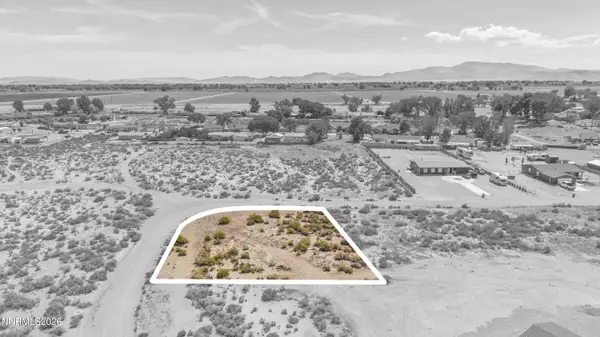 15 Northridge Drive, Yerington, NV 89447