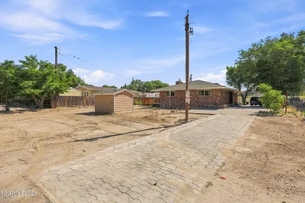 5364 Woods Drive, Sun Valley, NV 89433