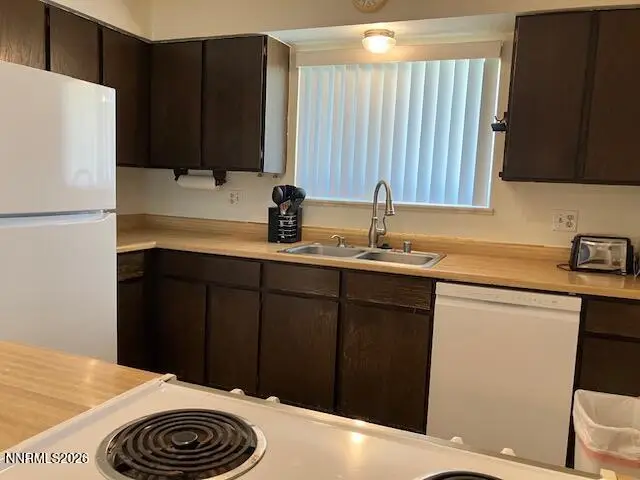 8735 Aquifer Way, Reno, NV 89506 - #3